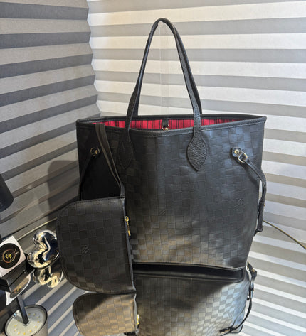Louis Vuitton Neverfull