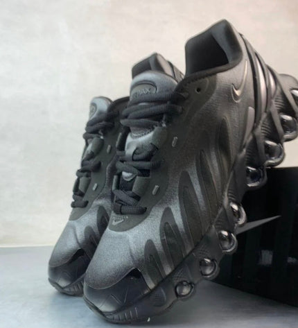 Nike Air Max DN8 black