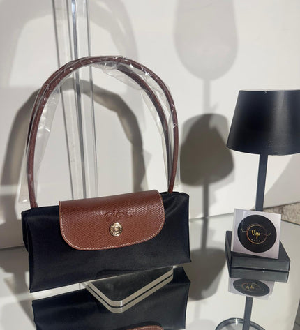 Longchamp (Size XL)