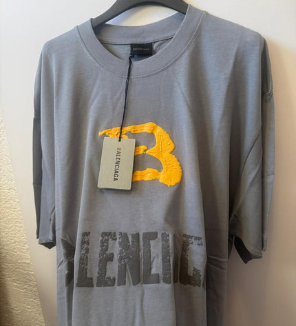 Balenciaga " Oversize"