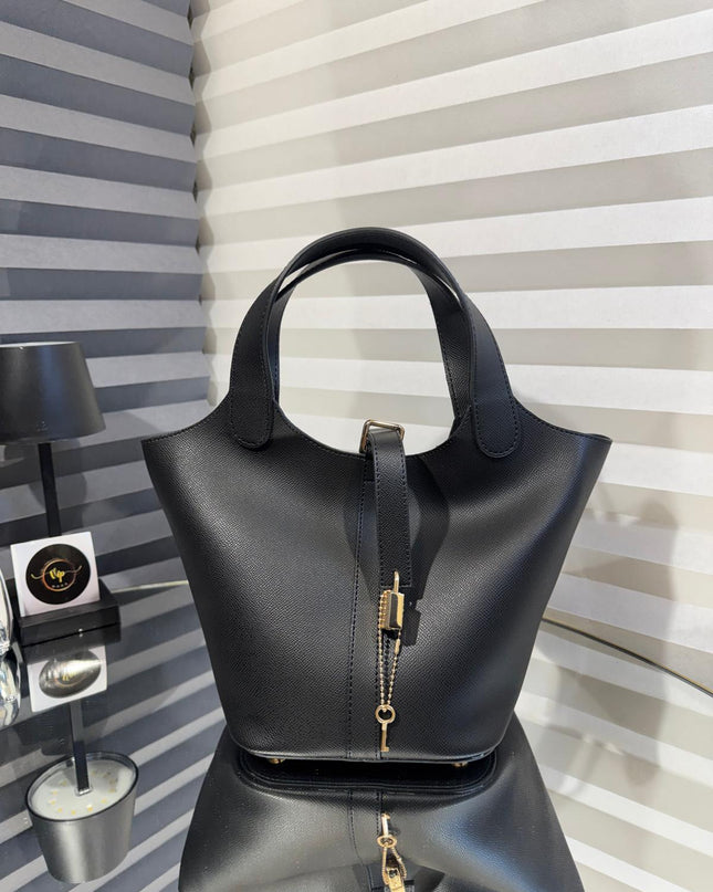 Hermes bucket bag