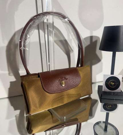 Longchamp (Size XL)