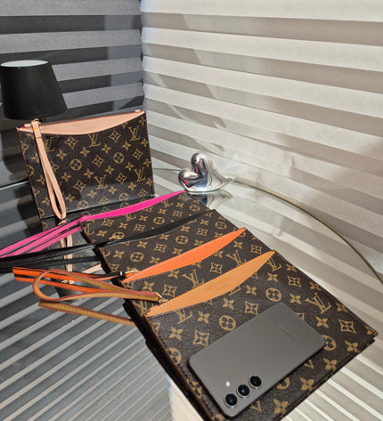 Louis Vuitton- Letter bag
