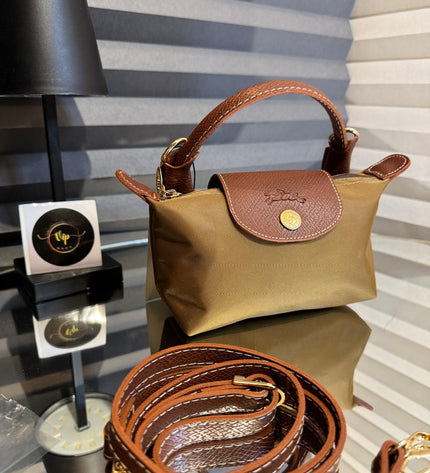 Longchamp (Size XS)