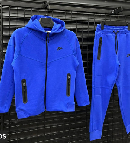 NIKE TECH FLEECE KIDS