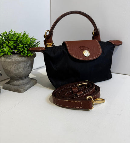 Longchamp (Size XS)