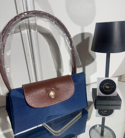 Longchamp (Size XL)