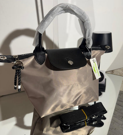 Longchamp "Energy" Size (S)