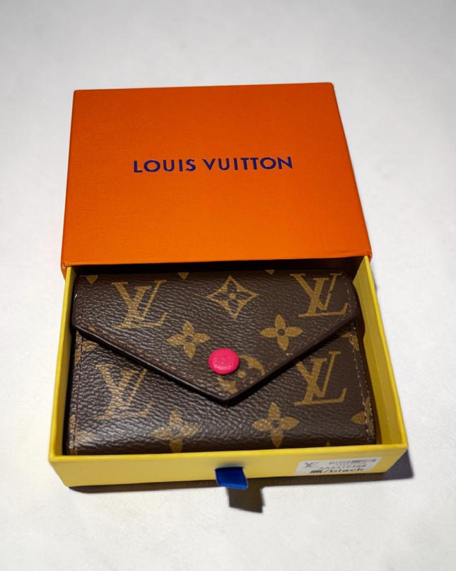 Louis Vuitton BOX 5🎁                   Mega Akcija