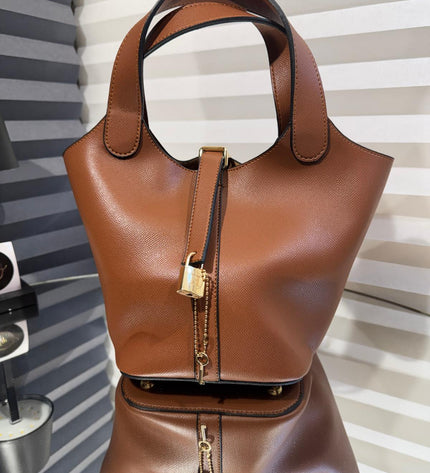 Hermes bucket bag