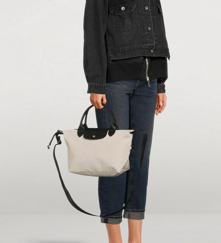 Longchamp "Energy" Size(M)