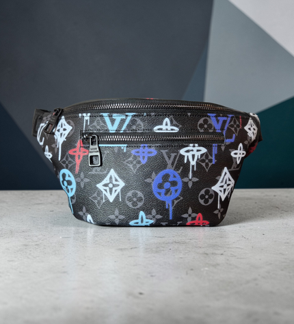 Louis Vuitton Men's Bag