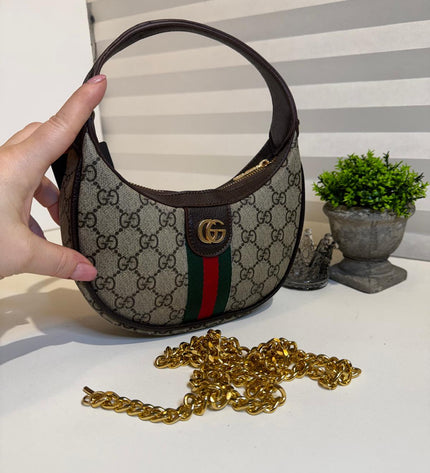 Gucci "Elegance"