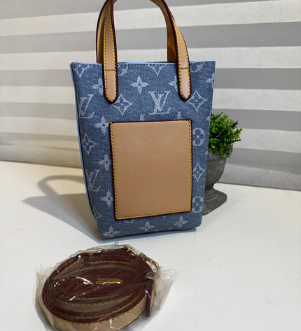 Louis Vuitton " Petit"